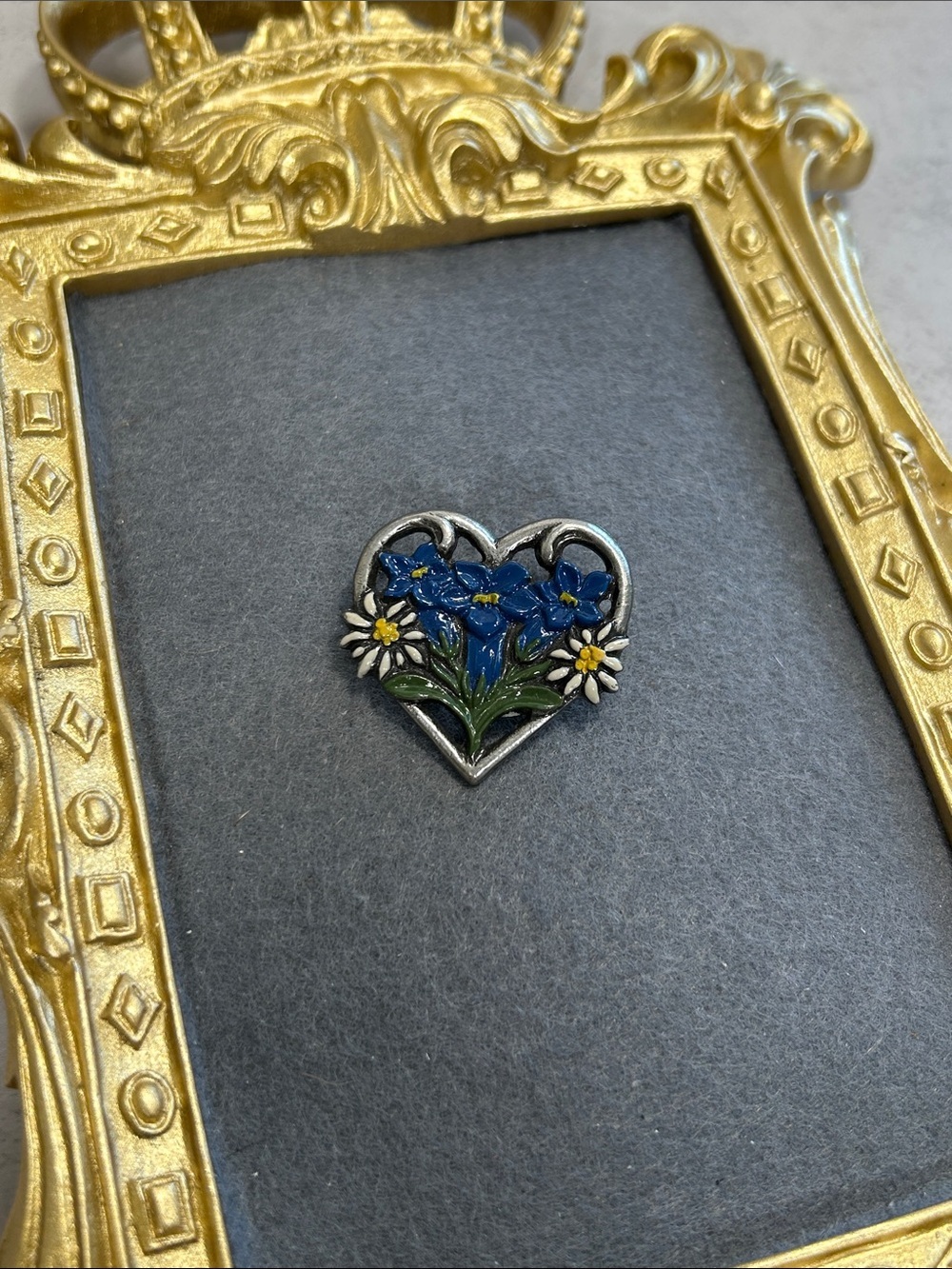 Blue Floral Heart Brooch - Women Jewelry